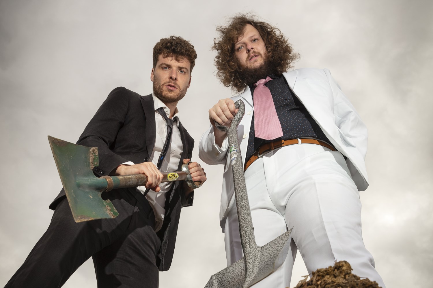 Review: Blake Everett and Oliver Coleman defy the odds in 'Dig Their Own Graves' - Vimarsana News